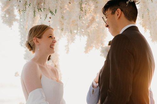 mobile - carousel-hero-element image-0